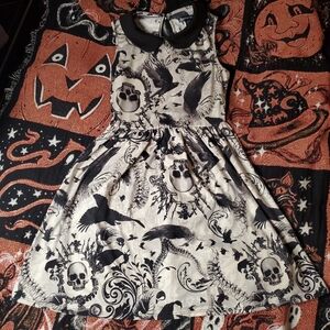 Raven, Skull, and Bones Dress With Peter Pan Collar Size S